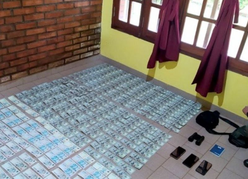 Intentaron sobornar a Gendarmería y les secuestraron más de 2,7 millones de pesos y 20 mil dólares