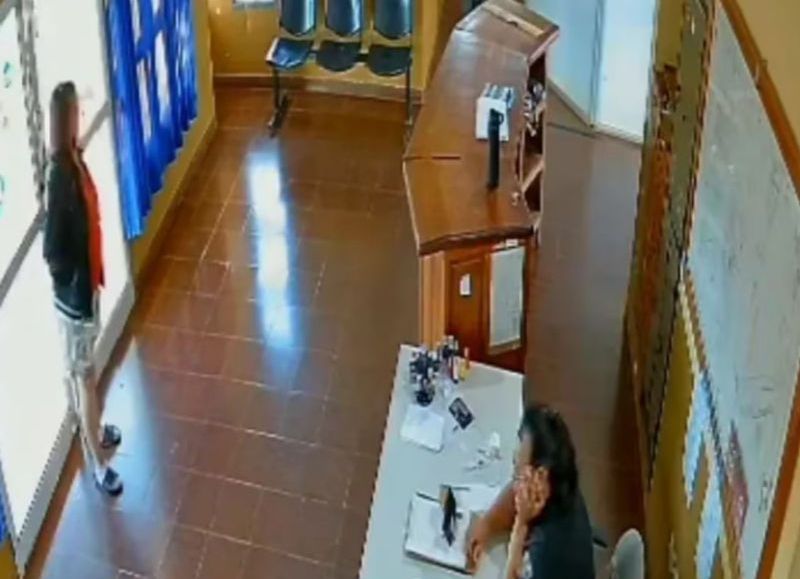 Murió la mujer que se prendió fuego dentro de una comisaría en Campo Grande