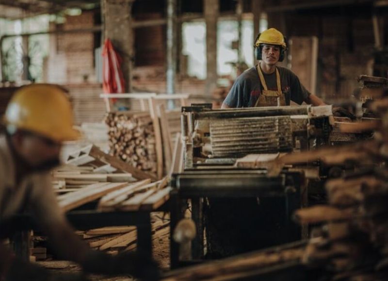 La Provincia extiende hasta abril de 2026 el alivio fiscal para profesionales e industrias