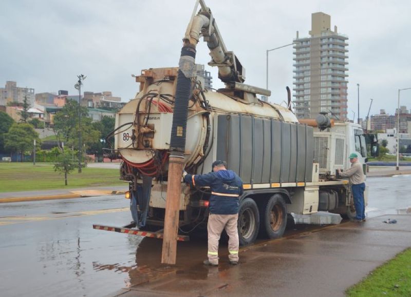 La Municipalidad de Posadas refuerza tareas ante los efectos del temporal